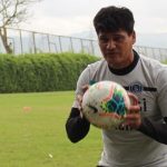 Hugo Caballero recibe fuerte sanción por insultar al árbitro Said Mejía