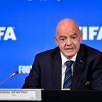 Infantino pide a federaciones de Israel y Palestina parar la violencia y el odio