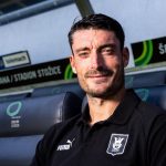 El español Albert Riera es nuevo entrenador de Alberth Elis en el Girondins de Burdeos