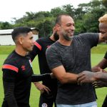 El brasileño Fabio de Souza visita a Olimpia