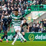 Celtic vence al Ross County, Luis Palma falló desde el punto penal