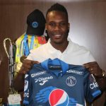 ¡Fin de la novela! Rubilio Castillo firma nuevo contrato con Motagua