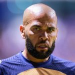 Dani Alves cambia su versión: alega que iba «borracho» para atenuar la posible pena de prisión