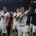 Lewandowski y Polonia, a la Eurocopa en los penaltis