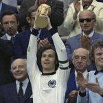 Franz Beckenbauer tendrá una estatua delante del Allianz Arena