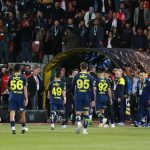 Multa de 115.000 euros al Fenerbahçe por abandonar el partido
