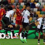 Roma le gana a Udinese en la reanudación del partido suspendido por el desplome de Ndicka