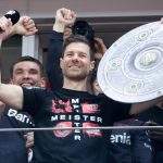 El Bayern felicita al Bayer Leverkusen y a Xabi Alonso por el título de la Bundesliga