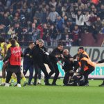 Sanción de seis partidos sin público al Trabzonspor por agredir sus hinchas al Fenerbahçe