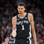 El francés Victor Wembanyama elegido Novato del año en la NBA