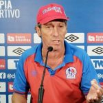 Pedro Troglio: «Veo perder al Real Madrid y Barcelona y no genera la locura que cuando cae Olimpia»